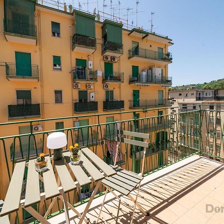 Clara Domus By Domusextra Apartment Naples Luaran gambar