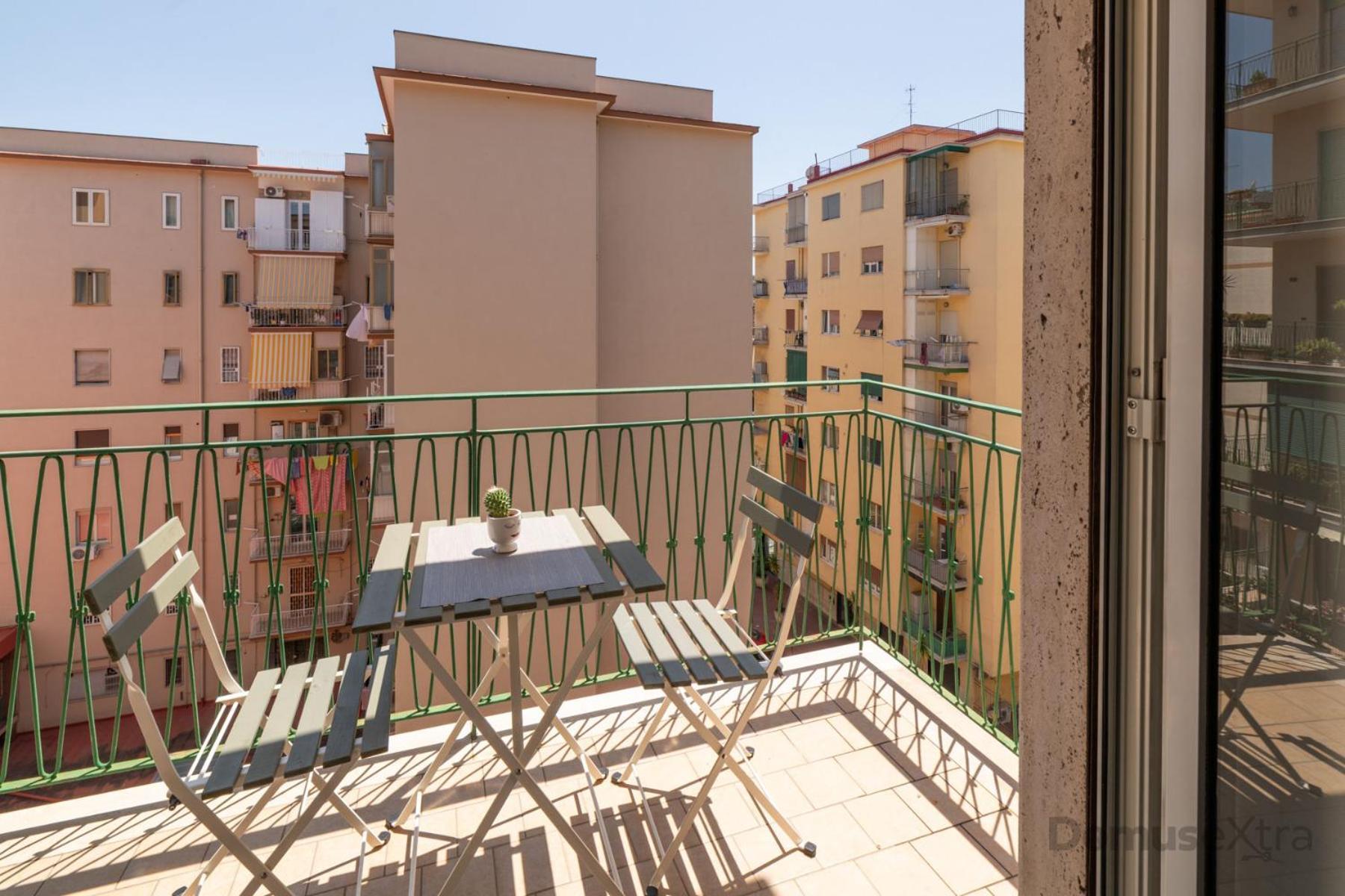 Clara Domus By Domusextra Apartment Naples Luaran gambar