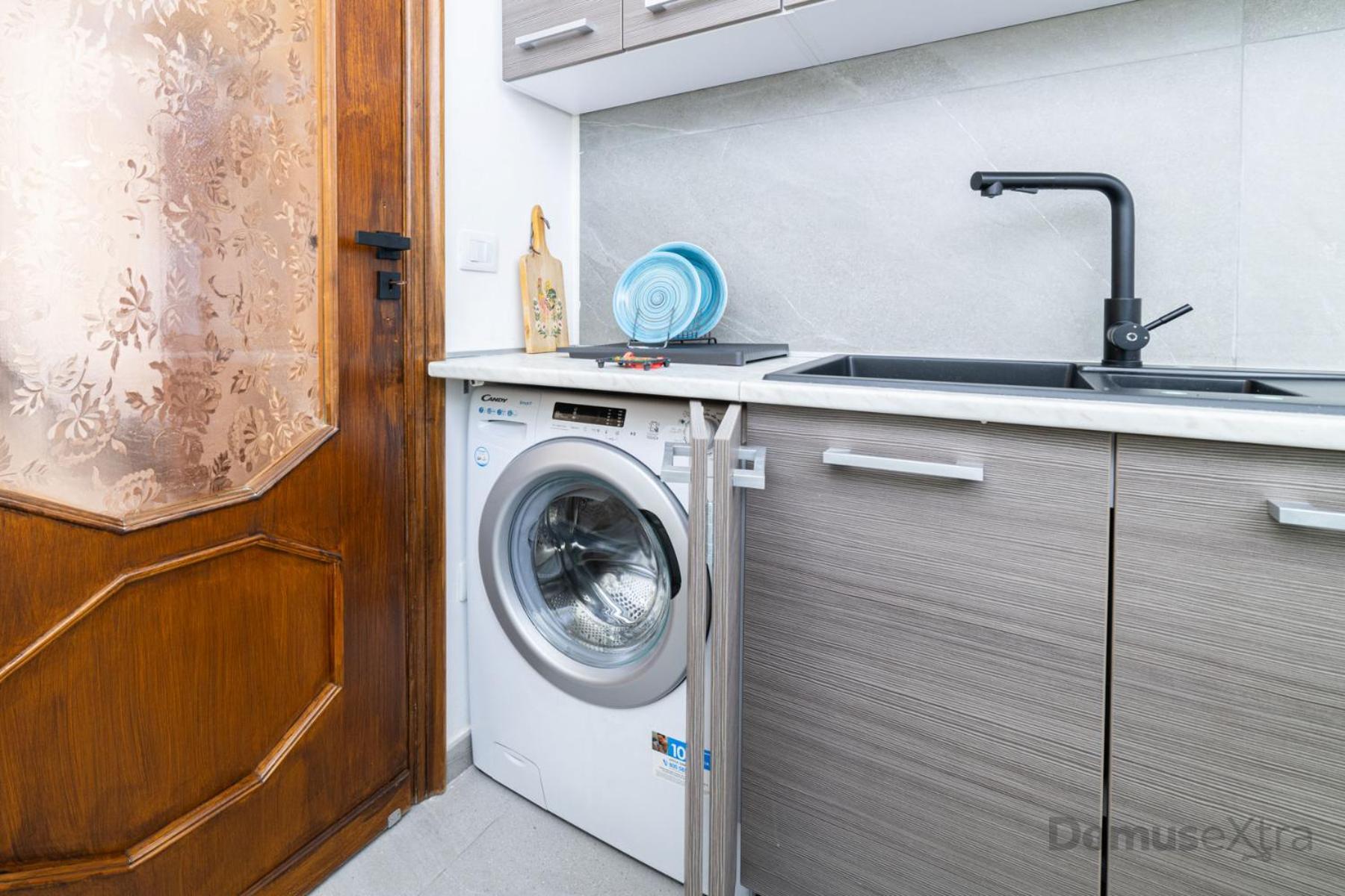 Clara Domus By Domusextra Apartment Naples Luaran gambar