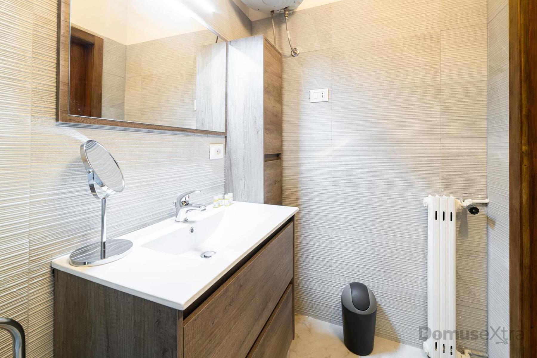 Clara Domus By Domusextra Apartment Naples Luaran gambar