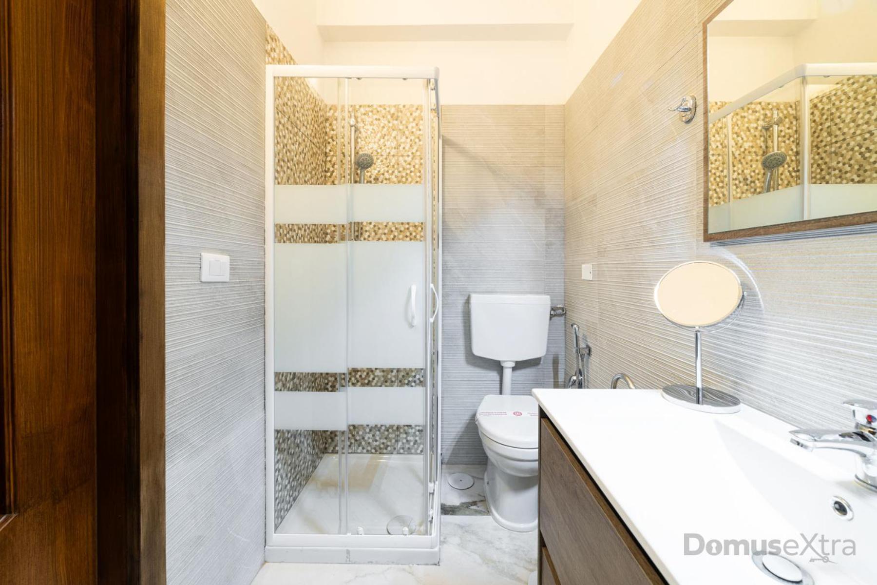 Clara Domus By Domusextra Apartment Naples Luaran gambar
