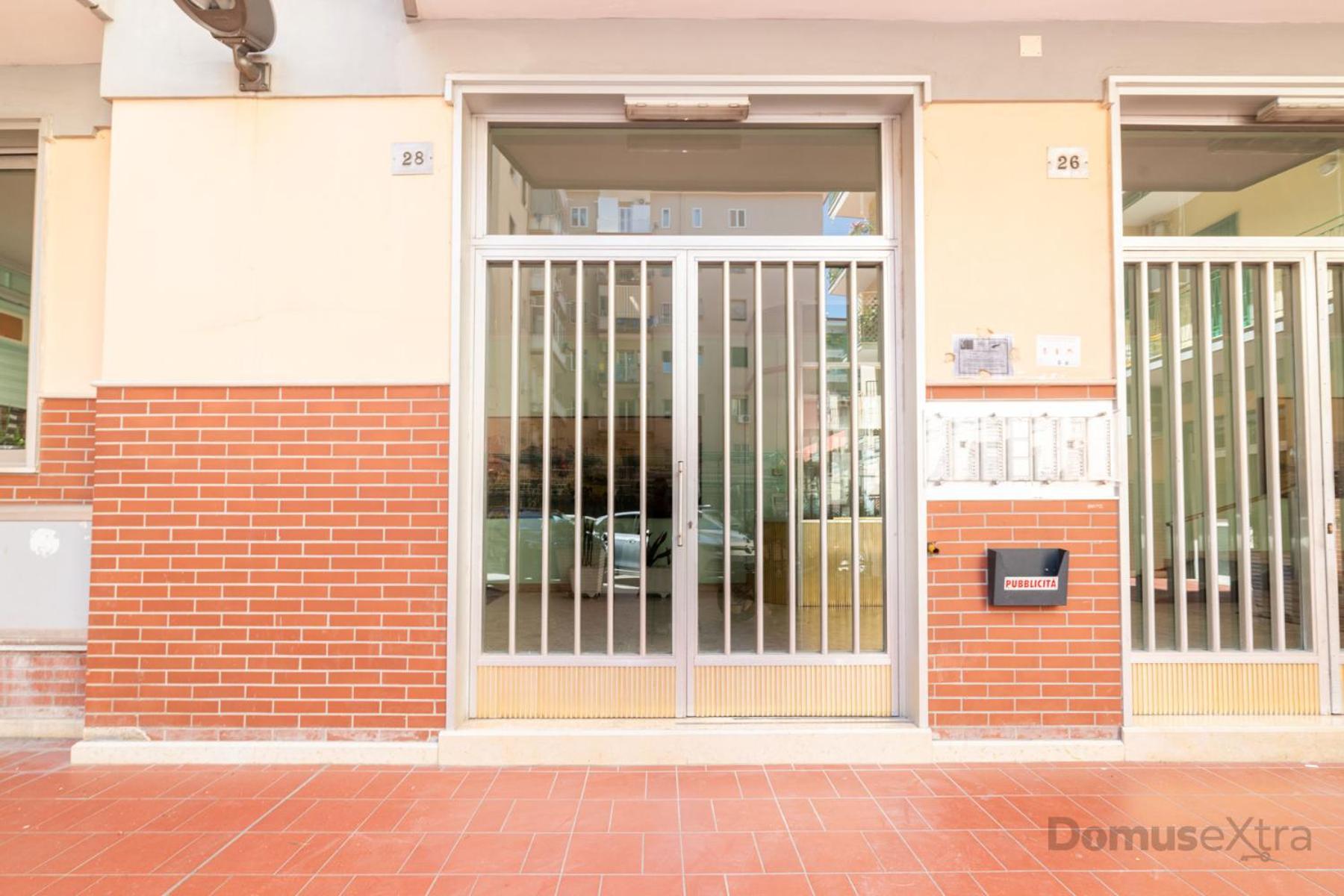 Clara Domus By Domusextra Apartment Naples Luaran gambar