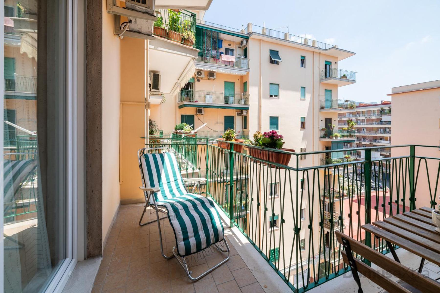 Clara Domus By Domusextra Apartment Naples Luaran gambar